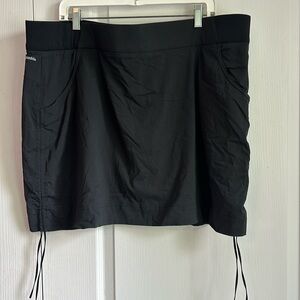 COLUMBIA SKORT
